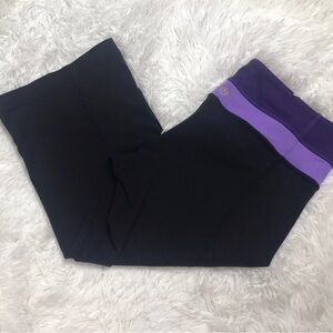 LULULEMON Womens Leggings Size 6 Crop Tight Pant Black Purple Yoga Workout